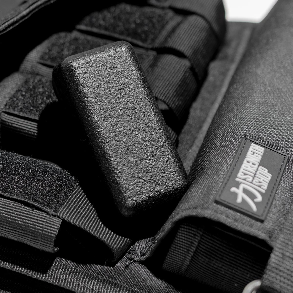 B-WARE Heavy Duty Weighted Vest Adjustable - 20KG - Strength Shop