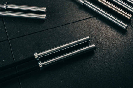 Riot Power Bar, 20 kg - Black Chrome - Strength Shop